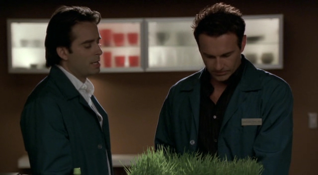 Charmed-Online-dot-NL-NipTuck3x04-1522.jpg