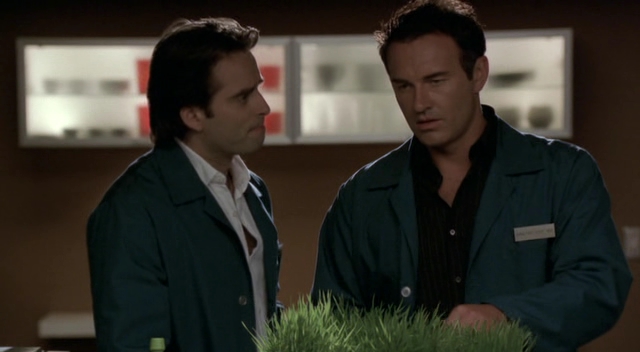 Charmed-Online-dot-NL-NipTuck3x04-1524.jpg