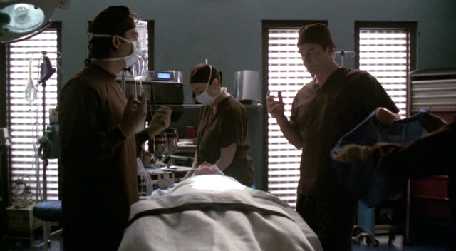Charmed-Online-dot-NL-NipTuck3x04-1704.jpg