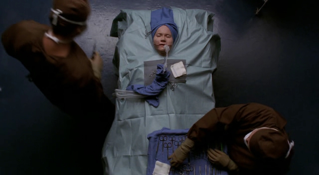 Charmed-Online-dot-NL-NipTuck3x04-1853.jpg