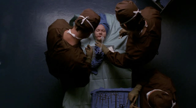 Charmed-Online-dot-NL-NipTuck3x04-1901.jpg