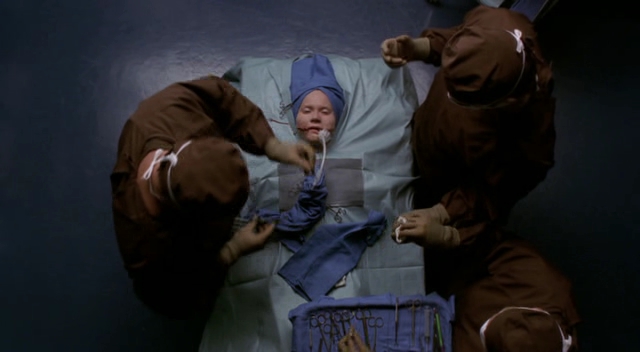 Charmed-Online-dot-NL-NipTuck3x04-1910.jpg