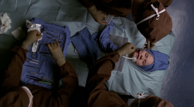 Charmed-Online-dot-NL-NipTuck3x04-1919.jpg