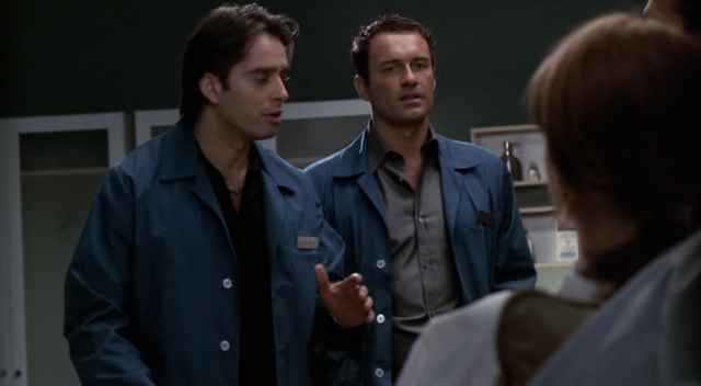 Charmed-Online-dot-NL-NipTuck3x04-2004.jpg