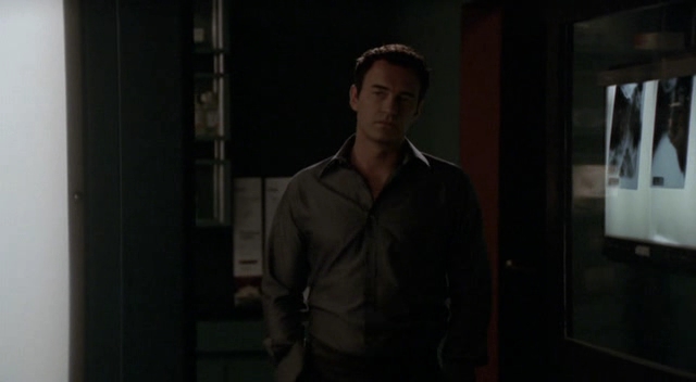 Charmed-Online-dot-NL-NipTuck3x04-2425.jpg