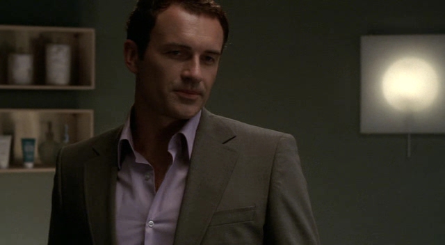 Charmed-Online-dot-NL-NipTuck3x05-2202.jpg
