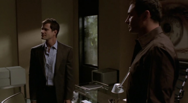 Charmed-Online-dot-NL-NipTuck3x06-0823.jpg