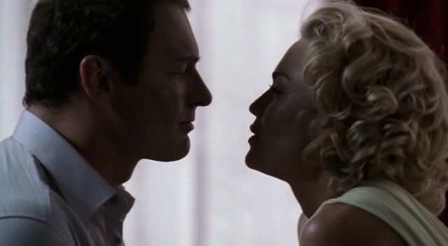 Charmed-Online-dot-NL-NipTuck3x07-1516.jpg