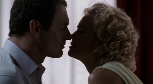 Charmed-Online-dot-NL-NipTuck3x07-1518.jpg