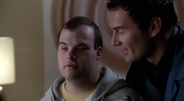 Charmed-Online-dot-NL-NipTuck3x08-1312.jpg