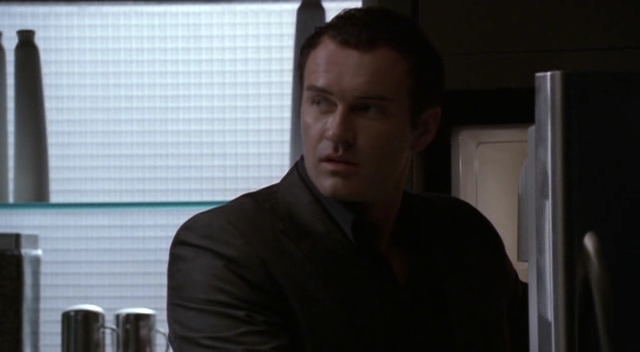 Charmed-Online-dot-NL-NipTuck3x09-0545.jpg