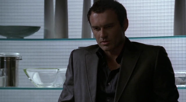 Charmed-Online-dot-NL-NipTuck3x09-0613.jpg