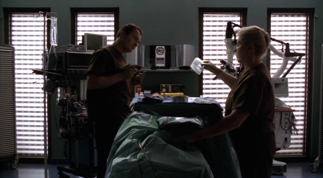 Charmed-Online-dot-NL-NipTuck3x10-0055.jpg