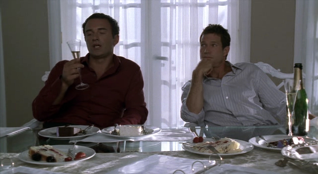 Charmed-Online-dot-NL-NipTuck3x10-0909.jpg Charmed-Online-dot-NL-NipTuck3x10-0909.jpg