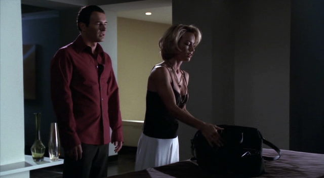 Charmed-Online-dot-NL-NipTuck3x10-1496.jpg Charmed-Online-dot-NL-NipTuck3x10-1496.jpg