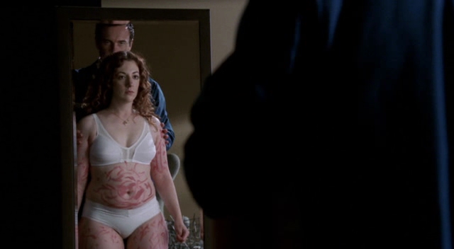 Charmed-Online-dot-NL-NipTuck3x11-0413.jpg
