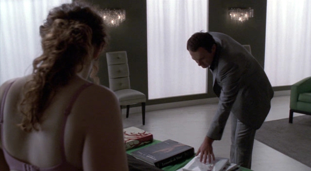 Charmed-Online-dot-NL-NipTuck3x11-1135.jpg