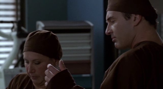 Charmed-Online-dot-NL-NipTuck3x11-2201.jpg
