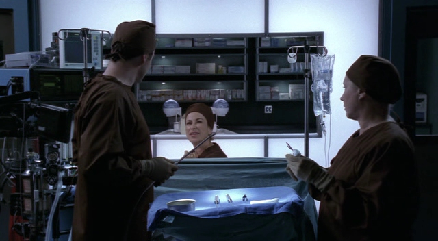 Charmed-Online-dot-NL-NipTuck3x13-0436.jpg