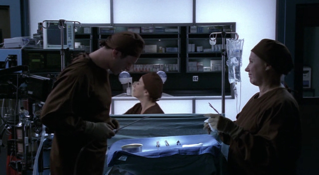 Charmed-Online-dot-NL-NipTuck3x13-0447.jpg