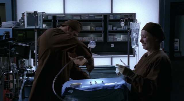 Charmed-Online-dot-NL-NipTuck3x13-0449.jpg