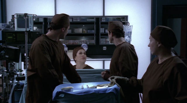 Charmed-Online-dot-NL-NipTuck3x13-0489.jpg