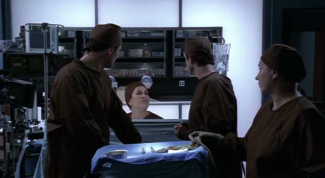 Charmed-Online-dot-NL-NipTuck3x13-0490.jpg