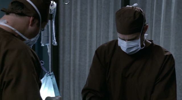Charmed-Online-dot-NL-NipTuck3x13-0537.jpg