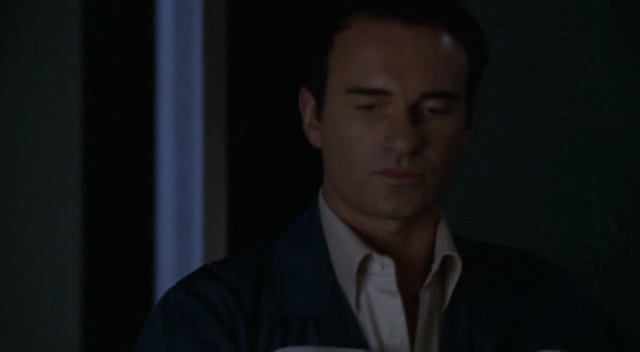 Charmed-Online-dot-NL-NipTuck3x13-0906.jpg