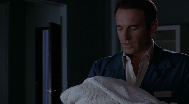 Charmed-Online-dot-NL-NipTuck3x13-0911.jpg