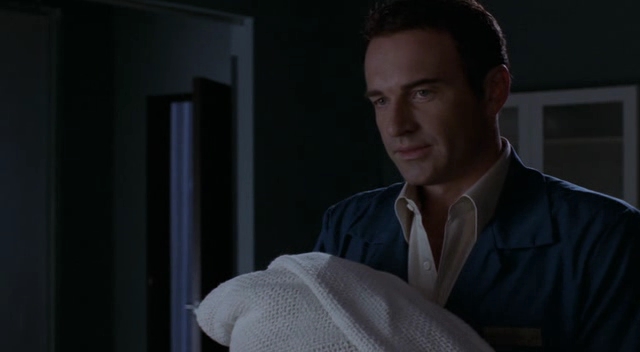 Charmed-Online-dot-NL-NipTuck3x13-0914.jpg