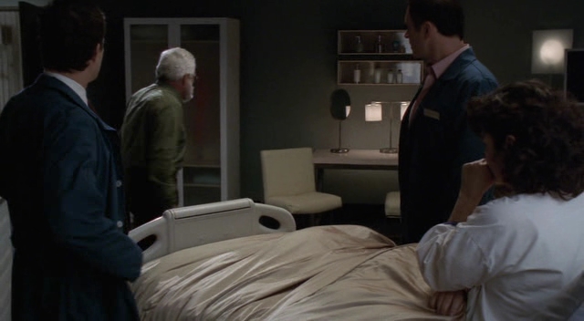 Charmed-Online-dot-NL-NipTuck3x13-1357.jpg