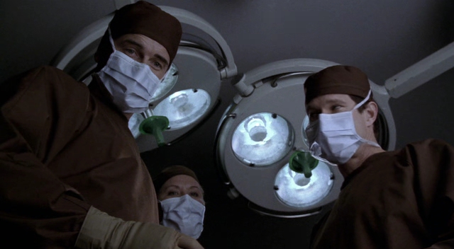 Charmed-Online-dot-NL-NipTuck3x15-0578.jpg
