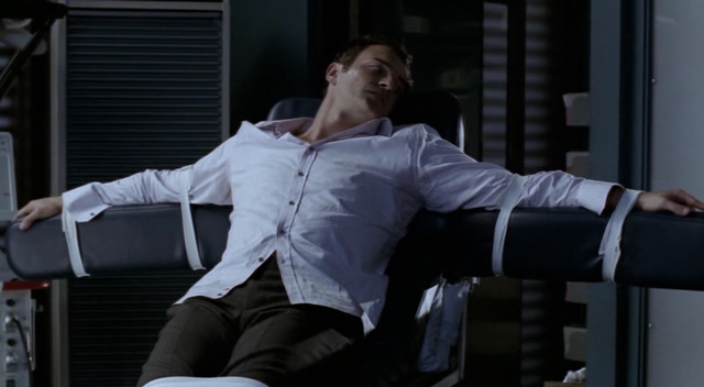 Charmed-Online-dot-NL-NipTuck3x15-1143.jpg