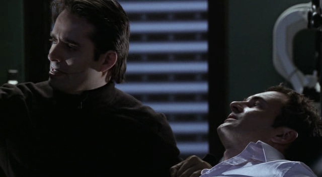Charmed-Online-dot-NL-NipTuck3x15-1380.jpg