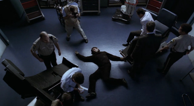 Charmed-Online-dot-NL-NipTuck3x15-1593.jpg