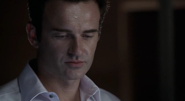 Charmed-Online-dot-NL-NipTuck3x15-1604.jpg