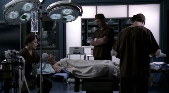 Charmed-Online-dot-NL-NipTuck3x15-1952.jpg