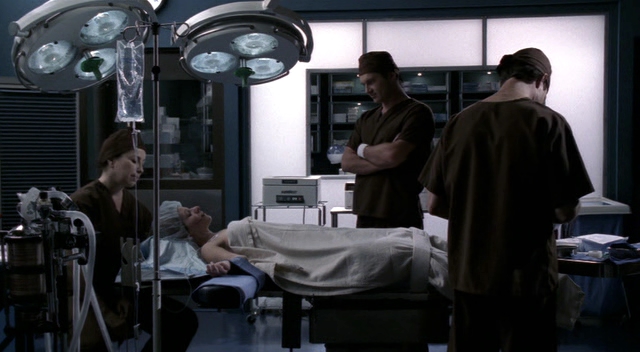 Charmed-Online-dot-NL-NipTuck3x15-1953.jpg