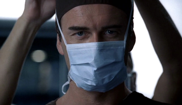 Charmed-Online-dot-NL-NipTuck4x01-0014.jpg