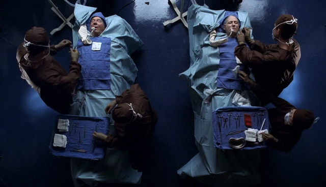 Charmed-Online-dot-NL-NipTuck4x01-0039.jpg