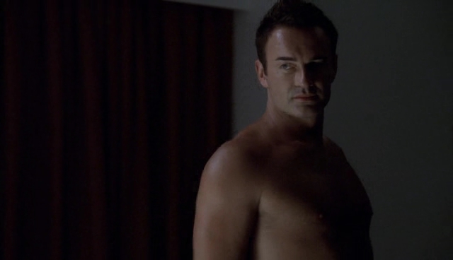 Charmed-Online-dot-NL-NipTuck4x01-0266.jpg
