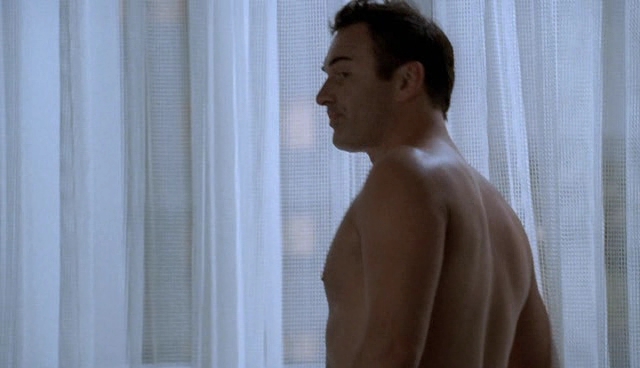 Charmed-Online-dot-NL-NipTuck4x01-0872.jpg