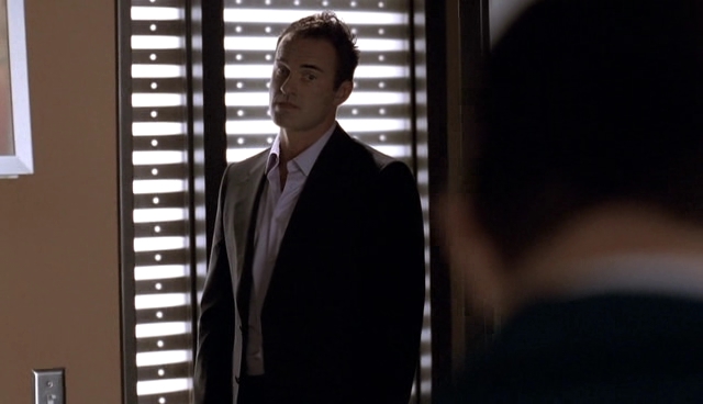 Charmed-Online-dot-NL-NipTuck4x01-1288.jpg
