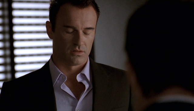 Charmed-Online-dot-NL-NipTuck4x01-1302.jpg