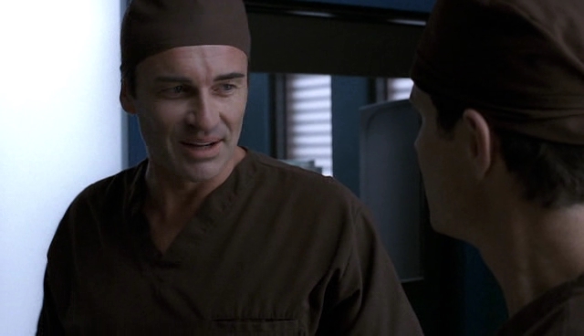 Charmed-Online-dot-NL-NipTuck4x01-1928.jpg