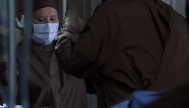 Charmed-Online-dot-NL-NipTuck4x01-2039.jpg