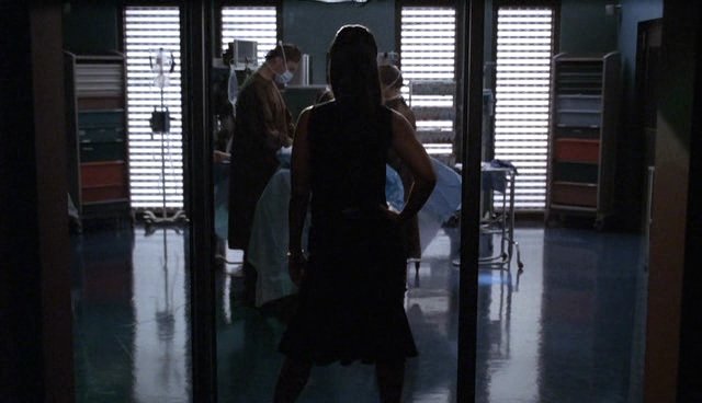 Charmed-Online-dot-NL-NipTuck4x01-2062.jpg