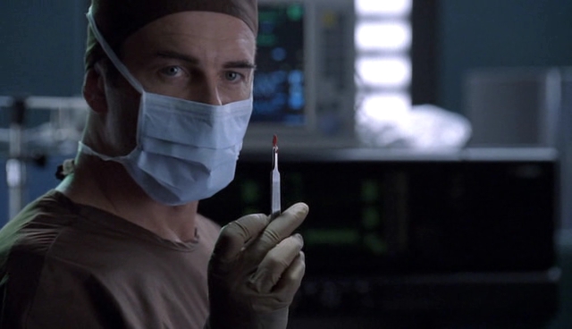Charmed-Online-dot-NL-NipTuck4x01-2065.jpg