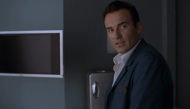 Charmed-Online-dot-NL-NipTuck4x01-2187.jpg